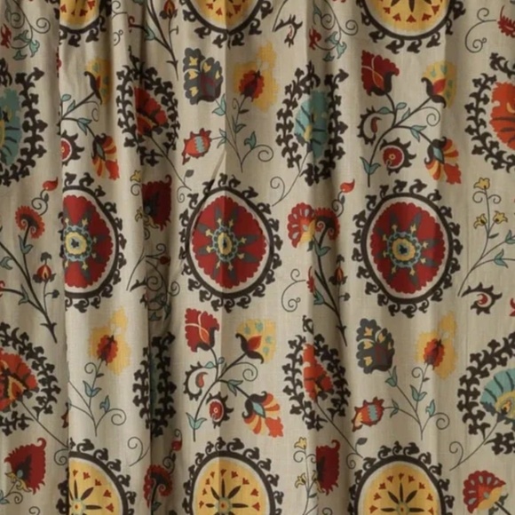 Curtains, World Market, 48 x 84 - Picture 2 of 3